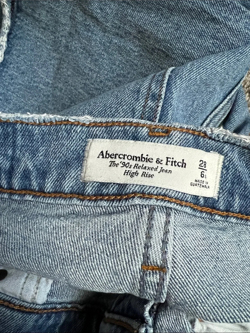 Abercrombie & Fitch The 90s Relaxed Jean